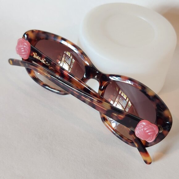 Lilly Pulitzer Sunglasses Tortoise Rosette